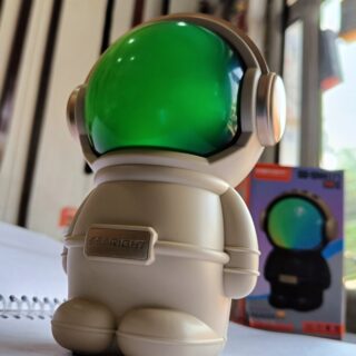 Astronaut Wireless Bluetooth Speaker