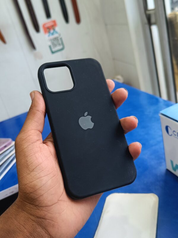 Black silicon cover for  iPhone 12 / 12 Pro